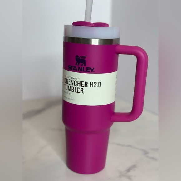 Stanley 40oz Quencher H2O Tumbler in Fuchsia - NWT - Picture 3 of 9